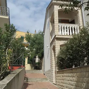  Apartment Katnic 1-2-3 Kroatien